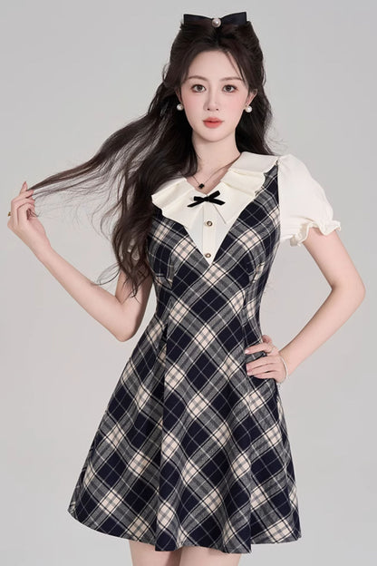 College Style Check Puff Sleeve Dress