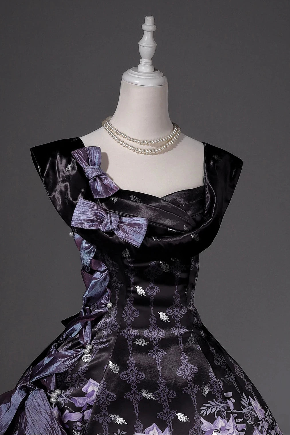 【10月4日予約締切】Black Purple/White Purple Floral Elegant Lolita Satin Side Ribbon Dress