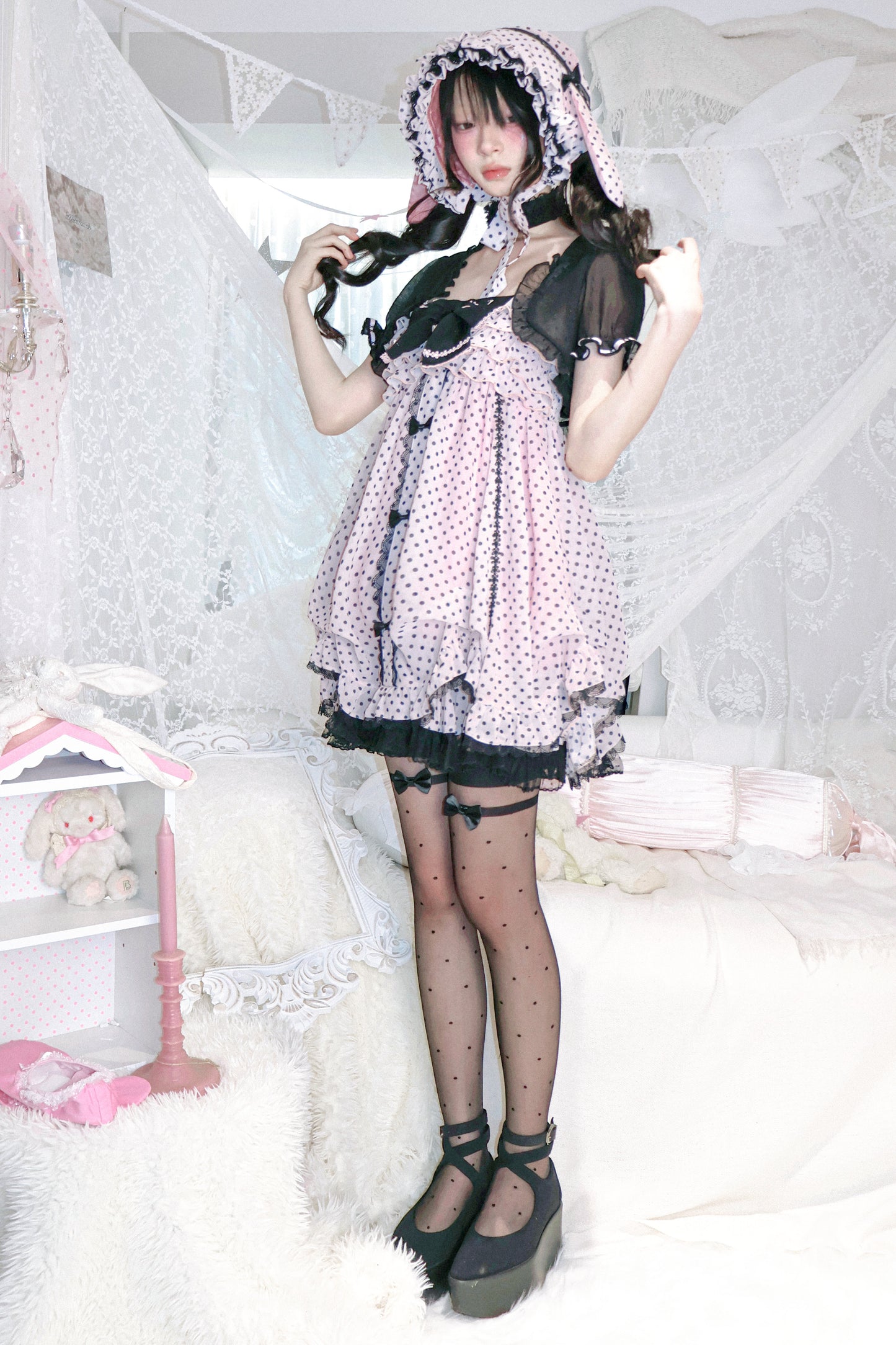 Dot design rabbit ear bonnet