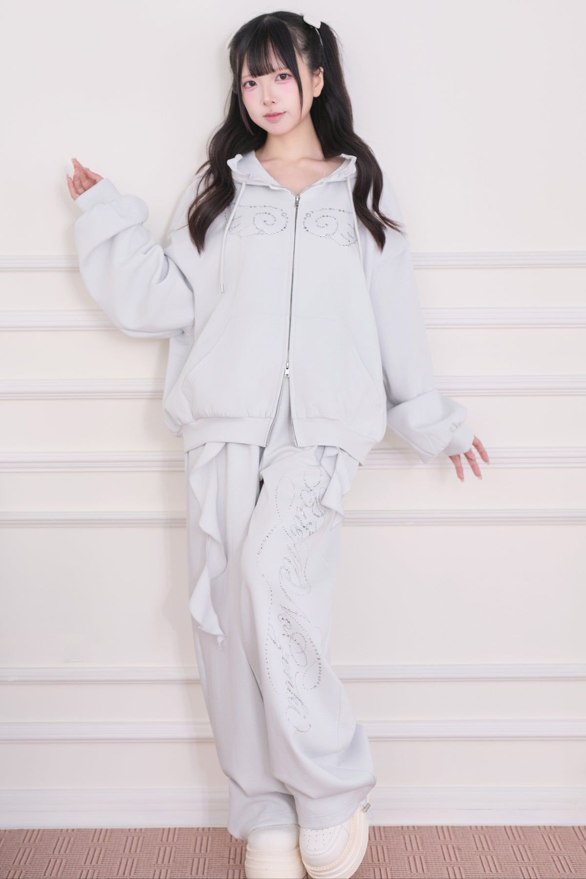 Lace Subculture Hooded Sweatshirt + Camisole + Shorts + Long Pants