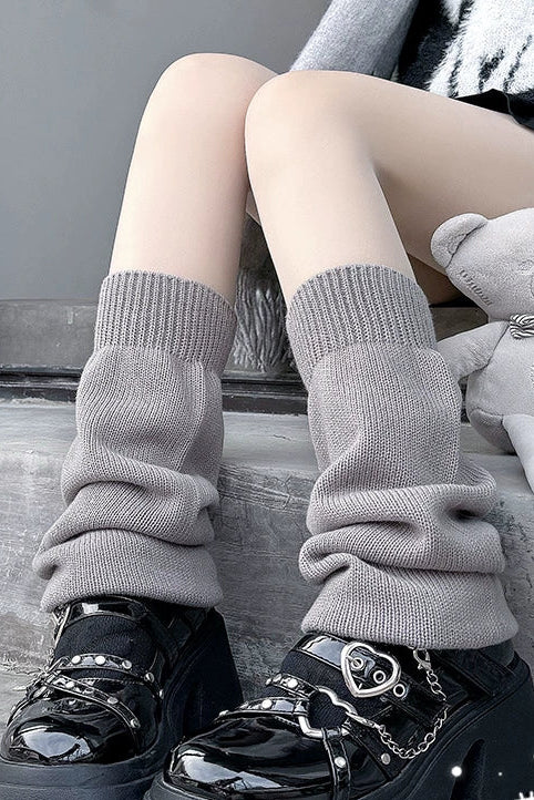 フレアルーズソックス