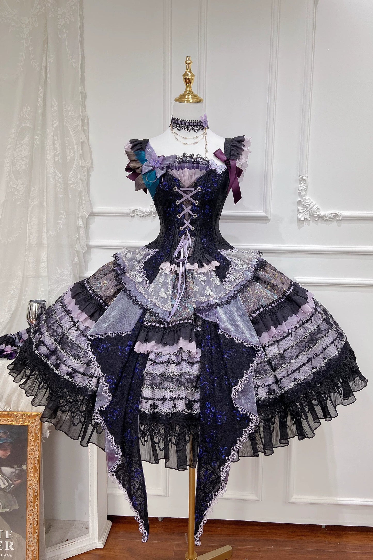 [Pre-order Deadline: August 29] Purple x Black Dark Gothic Butterfly Lace-Up Corset Bustier