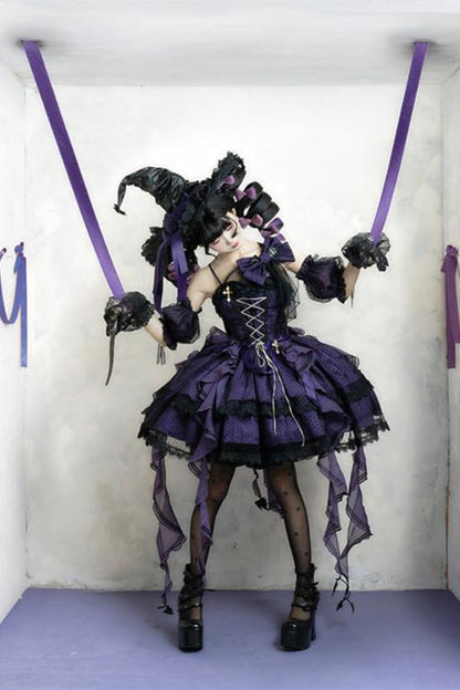 [Reservation deadline on October 17] Witch Heart Cross
Irregular Dress + Witch Hat + Hairband