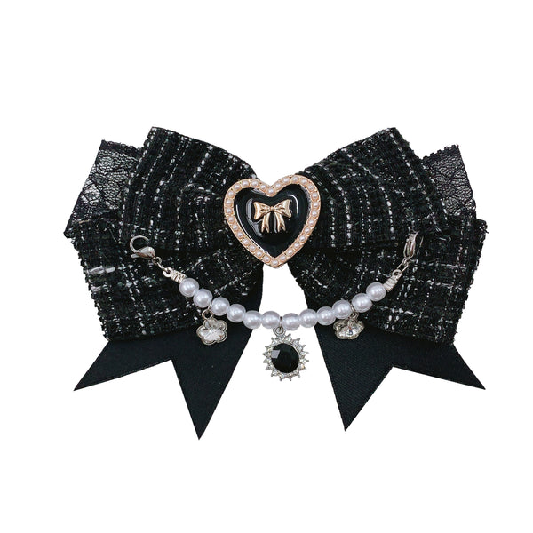 Mine off-the-shoulder shirt + checked skirt (with inner pants)