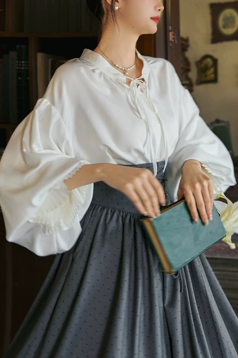 Retro-Traum-Satinbluse