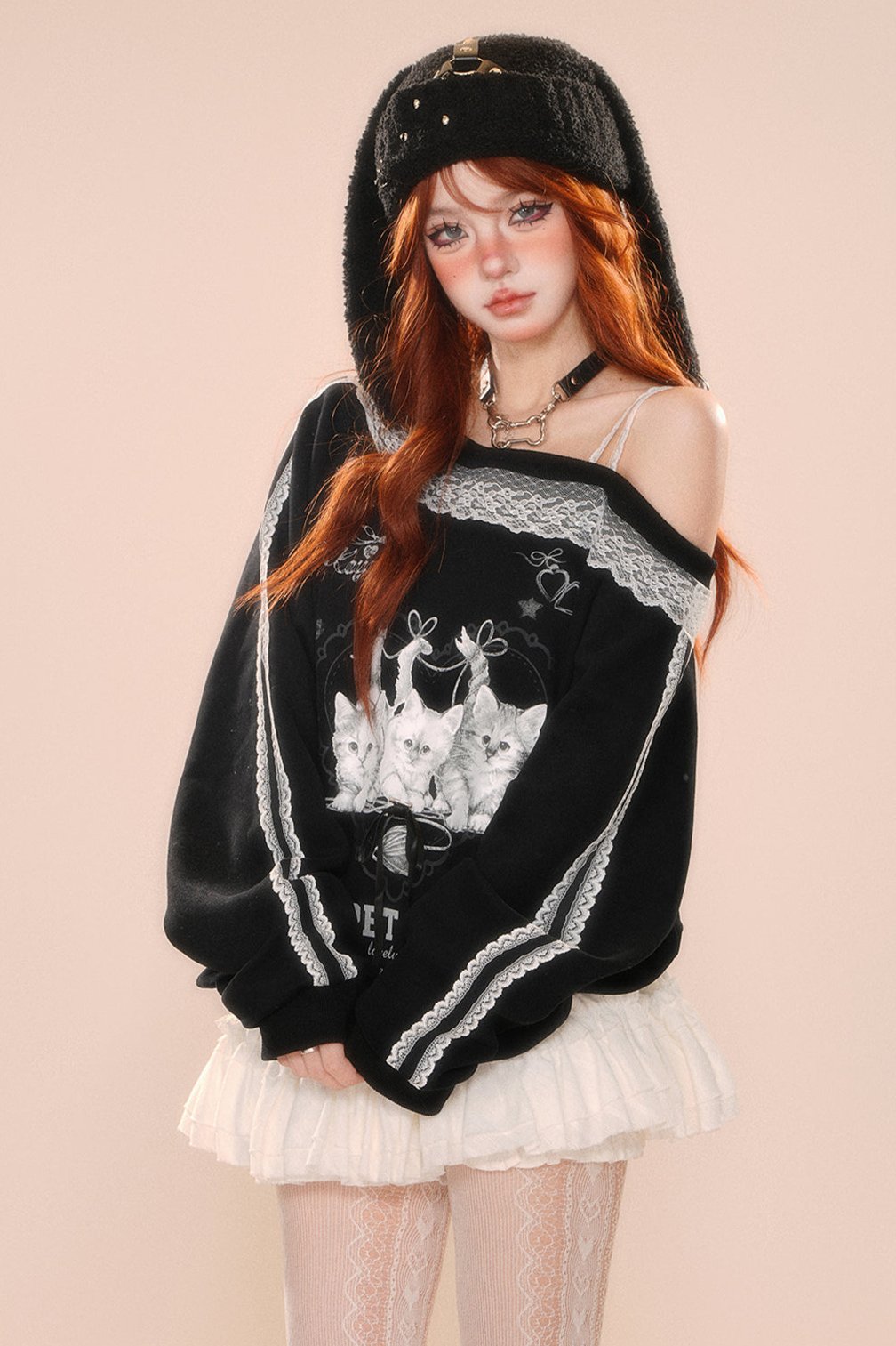 Lace -off -choru loose sweatshirt