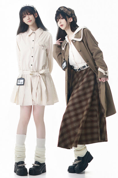 メープルトレンチコート+フードトップス+チェックスカート+シャツドレス