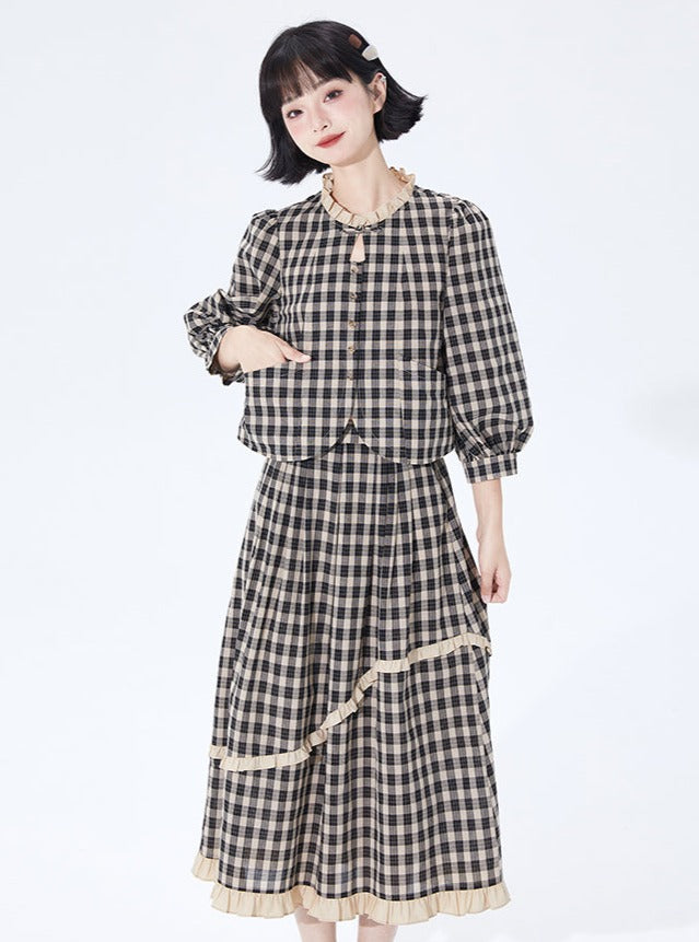 Loose Babydoll Top + Check Skirt