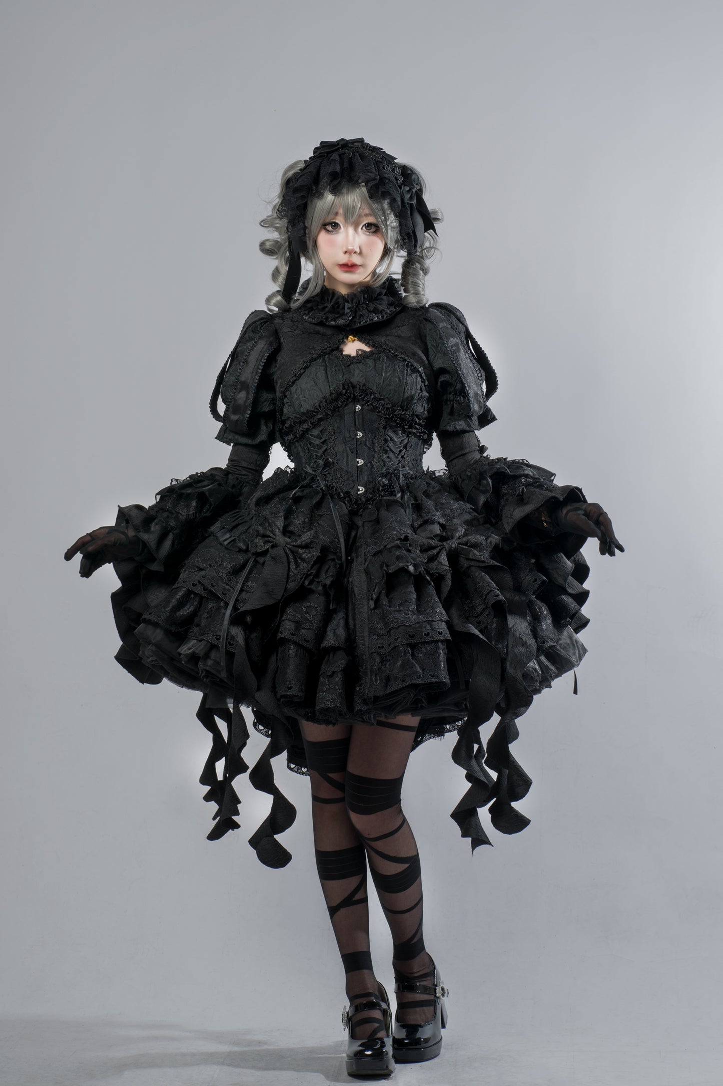 [Deadline for reservation: February 27th] Sword in the Stone Gothic Lolita Dress Suit Complete