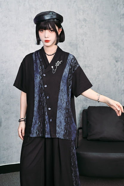 アシンメトリーカラーチャイナスネークプリントシャツ