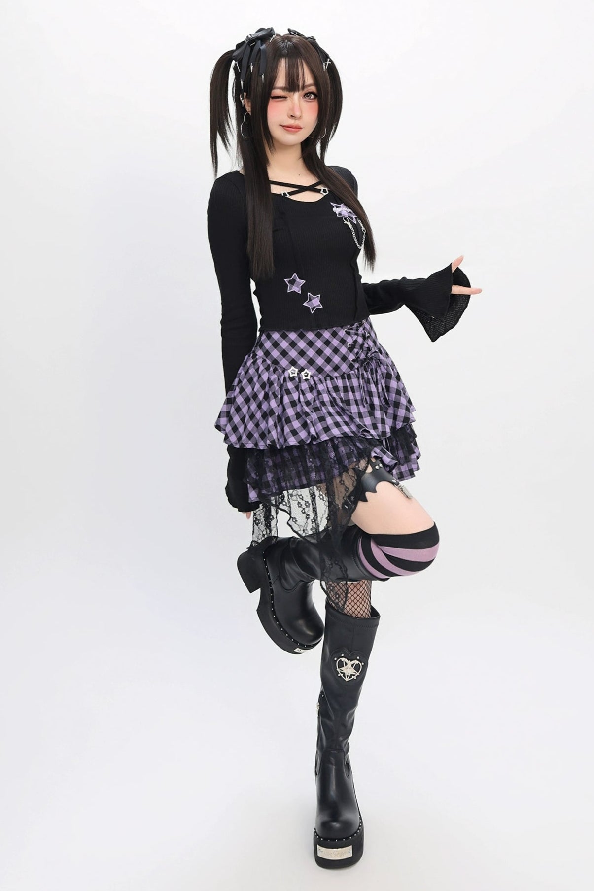 アビースリムショートトップス+チェックレーススカート