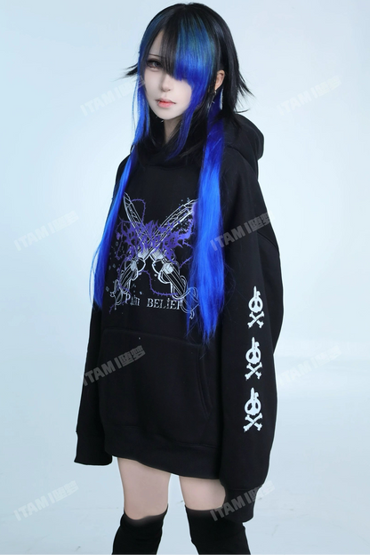 Düster-süßes Butterfly-Messer-Sweatshirt