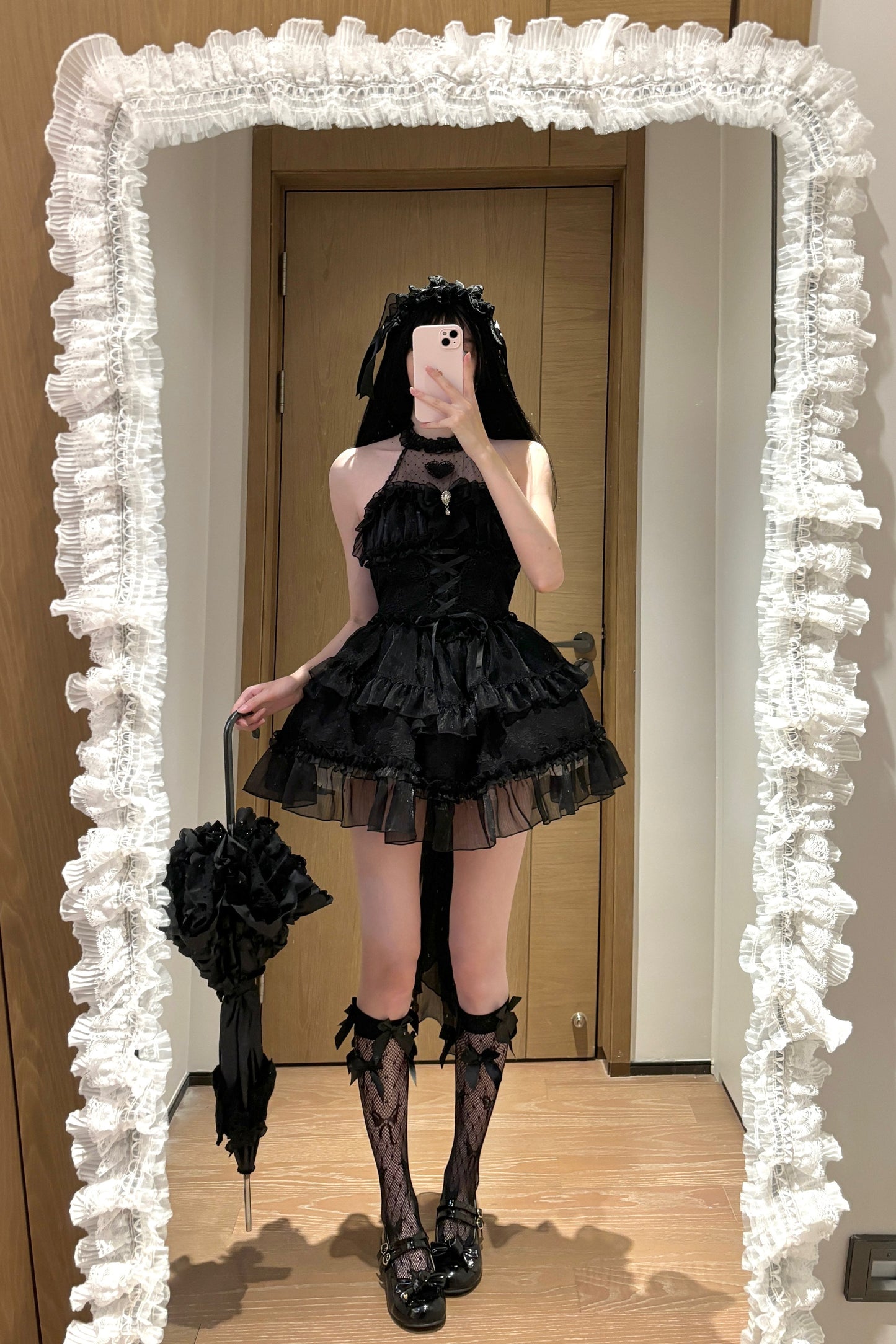 ホルターネックノースリーブシュガーロリータドレス