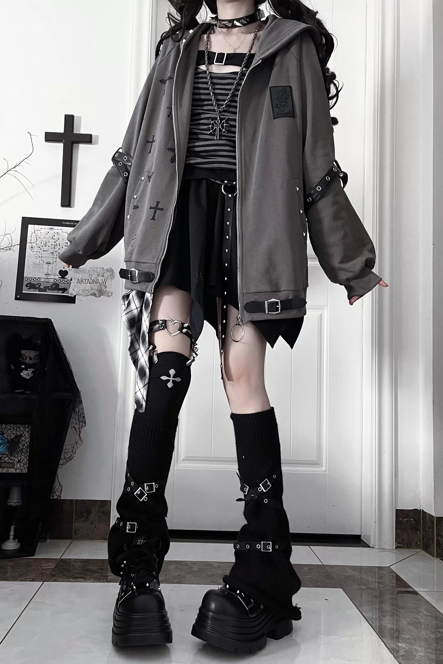 次文化暗黑十字架連帽衫