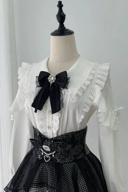 【11月15日予約締切】White Ruffle Trim Lace Sleeve Blouse＋Black White Pearl Bow Tiered Houndstooth Skirt＋Rhinestone Lace Ribbon Brooch