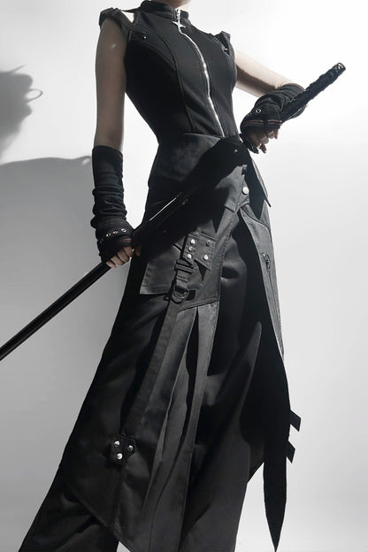 Dark mode sleeveless top + long pants + mode pants