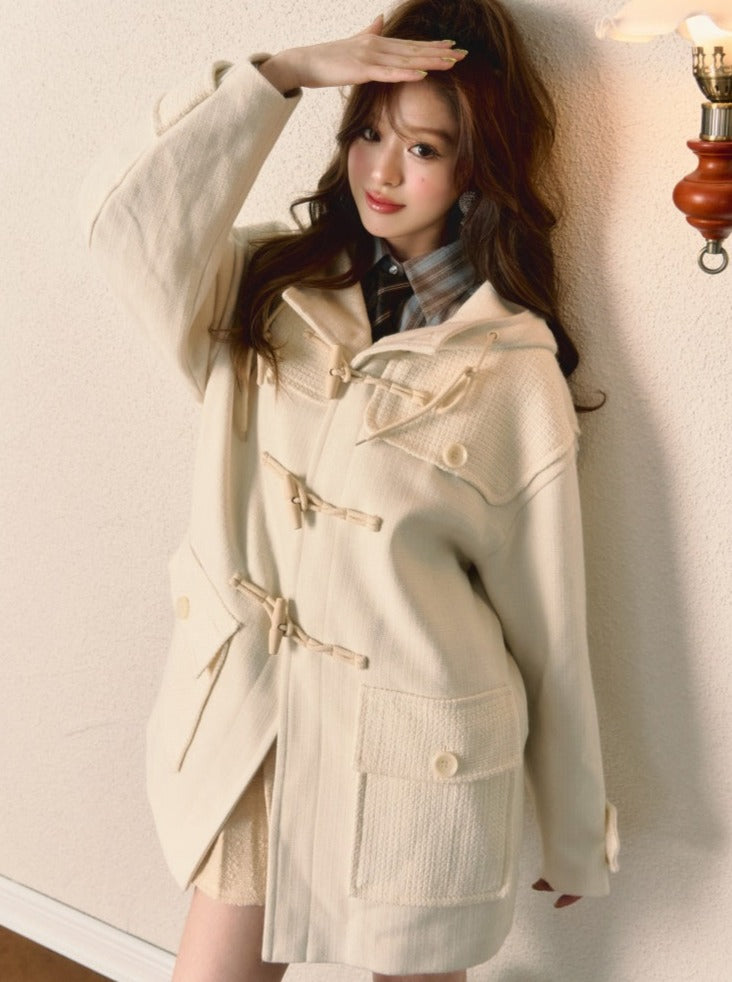 Silhouette Hooded Horn Button Coat