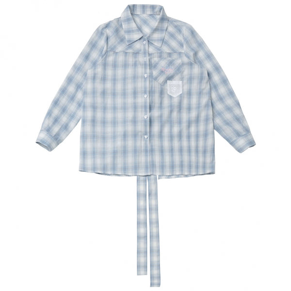 チェックシャツ＋キャミソール＋デニムパンツ