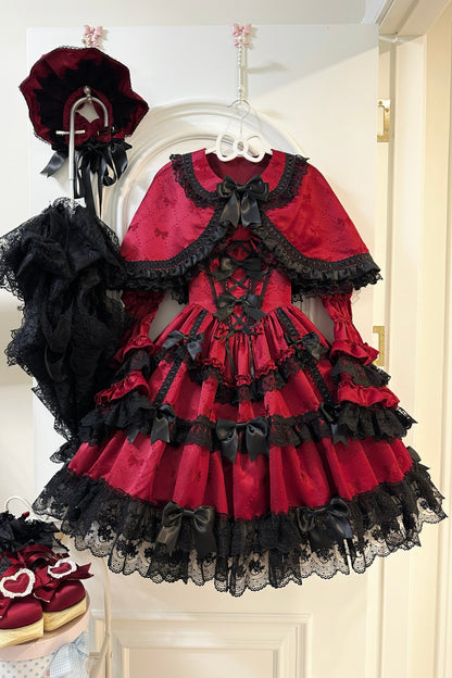 [Scadenza prenotazione 13 febbraio] Set abito con mantello rosso e nero