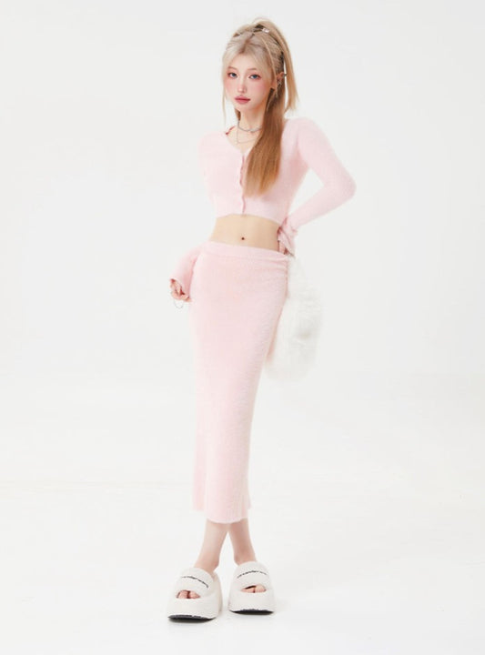 Sweet pink short cardigan tops + medium tight skirt