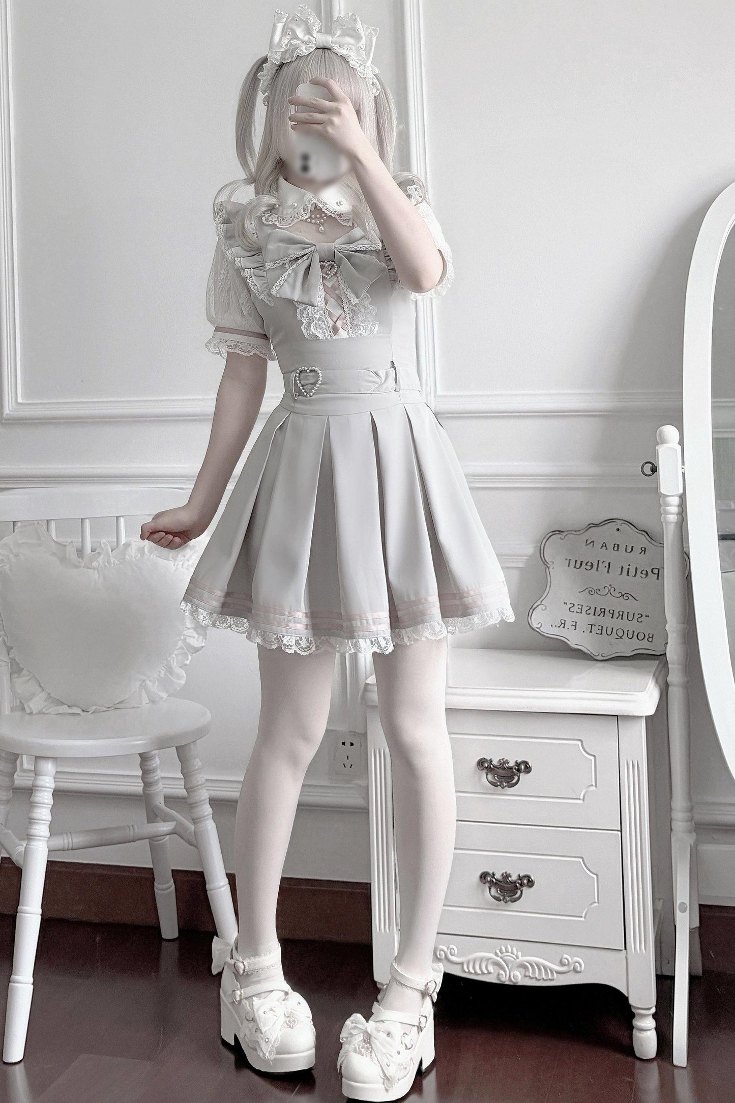 [Vorbestellartikel] Girly-Jirai-Kleid mit Perlen und Spitze