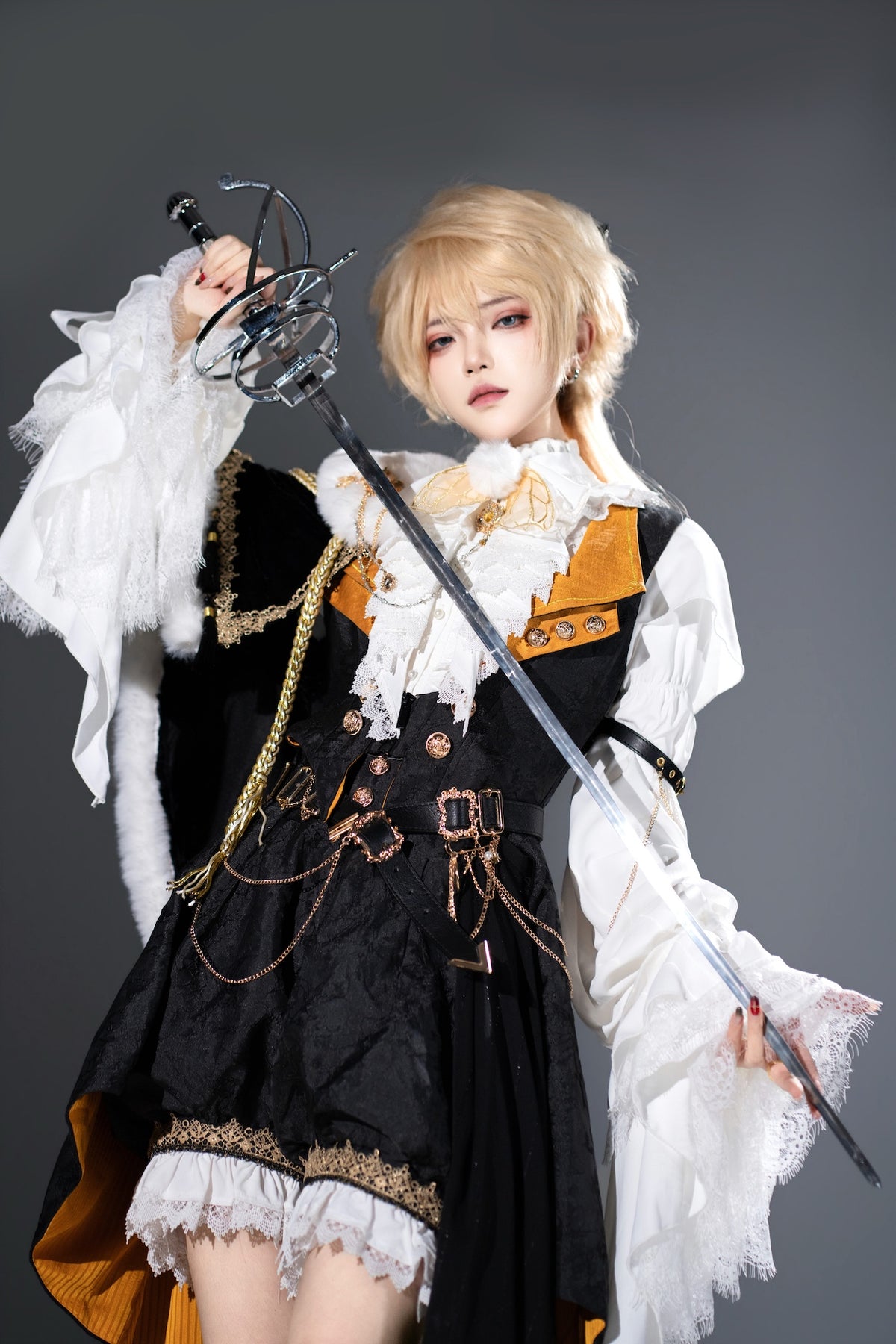 [Pre-order Deadline: December 2] Royal Gothic Military Prince Costume Complete Set (Shirt + Shorts + Long Vest with Train + One-Shoulder Fur Cape + Accessories)