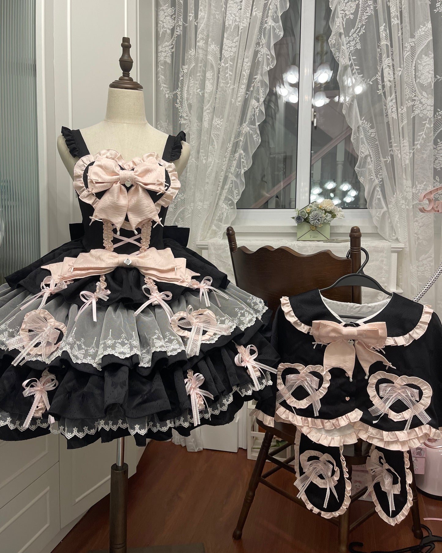 レイヤーフリルスイートプリンセスロリータジャンパースカート+テール+ヘアバンド+ケープ+ボンネット