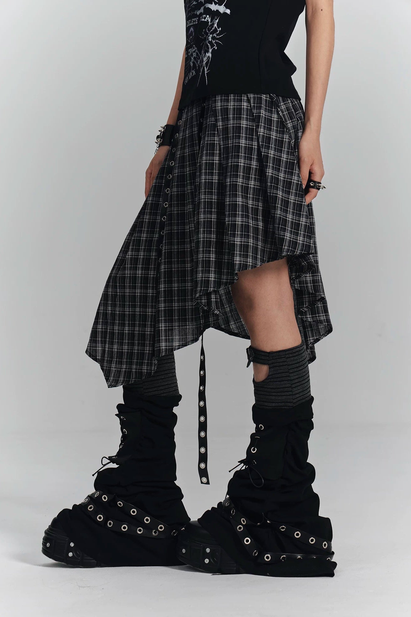 ゴシックプチェックアシメスカート