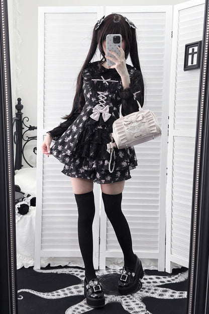 【10月28日予約締切】Pink/White/Black/White 4-Piece Set: Floral Tiered Lace Long-Sleeve Dress + Shorts + Pair of Ribbon Hair Clips + Bow Tie