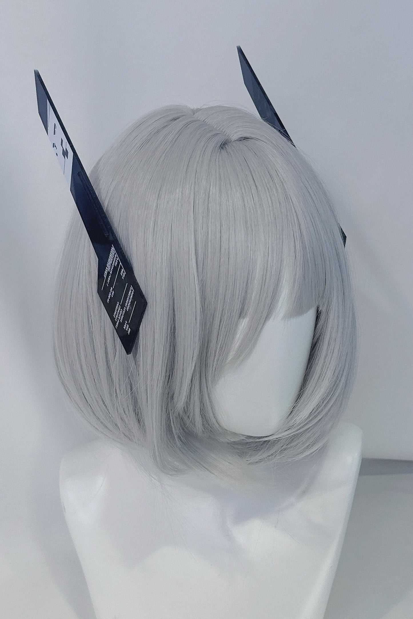 Große Haarspangen im mechanischen Digital-Glitch-Stil