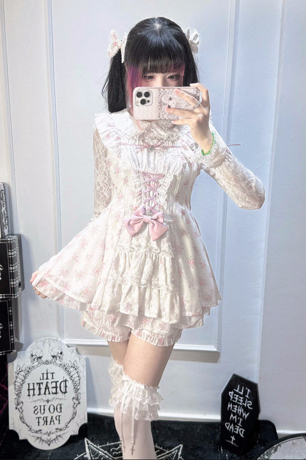 【10月28日予約締切】Pink/White/Black/White 4-Piece Set: Floral Tiered Lace Long-Sleeve Dress + Shorts + Pair of Ribbon Hair Clips + Bow Tie
