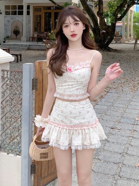 CreamySweet [4/28 20 new products 95% off] Romantic Healing Contrasting floral suspenders/skirts