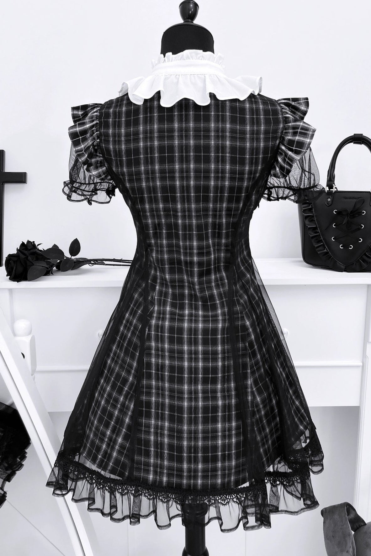ダークサブカルチャーレースチェックドレス