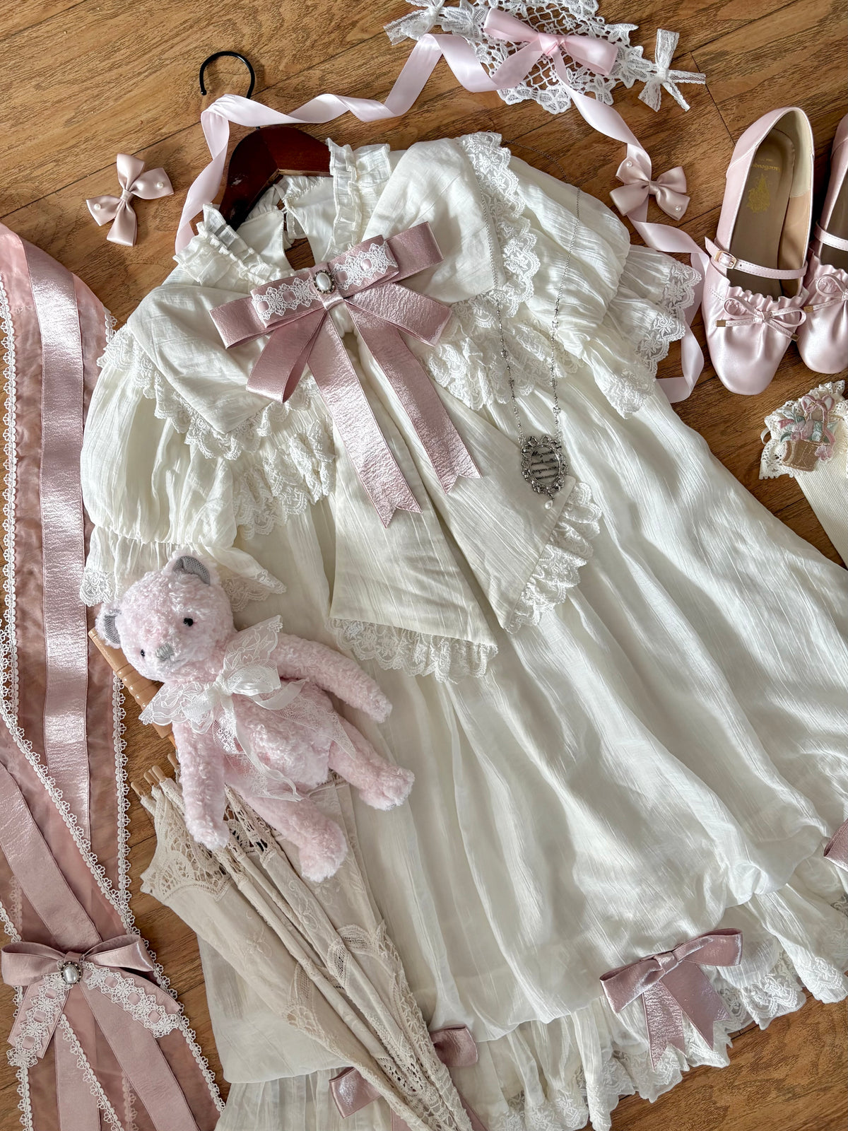 【9月19日予約締切】Pink x Beige / Dark Blue x Beige Doll Style Sweet Lolita Bow Lace Puff Sleeve Dress + Dress Set + Full Set