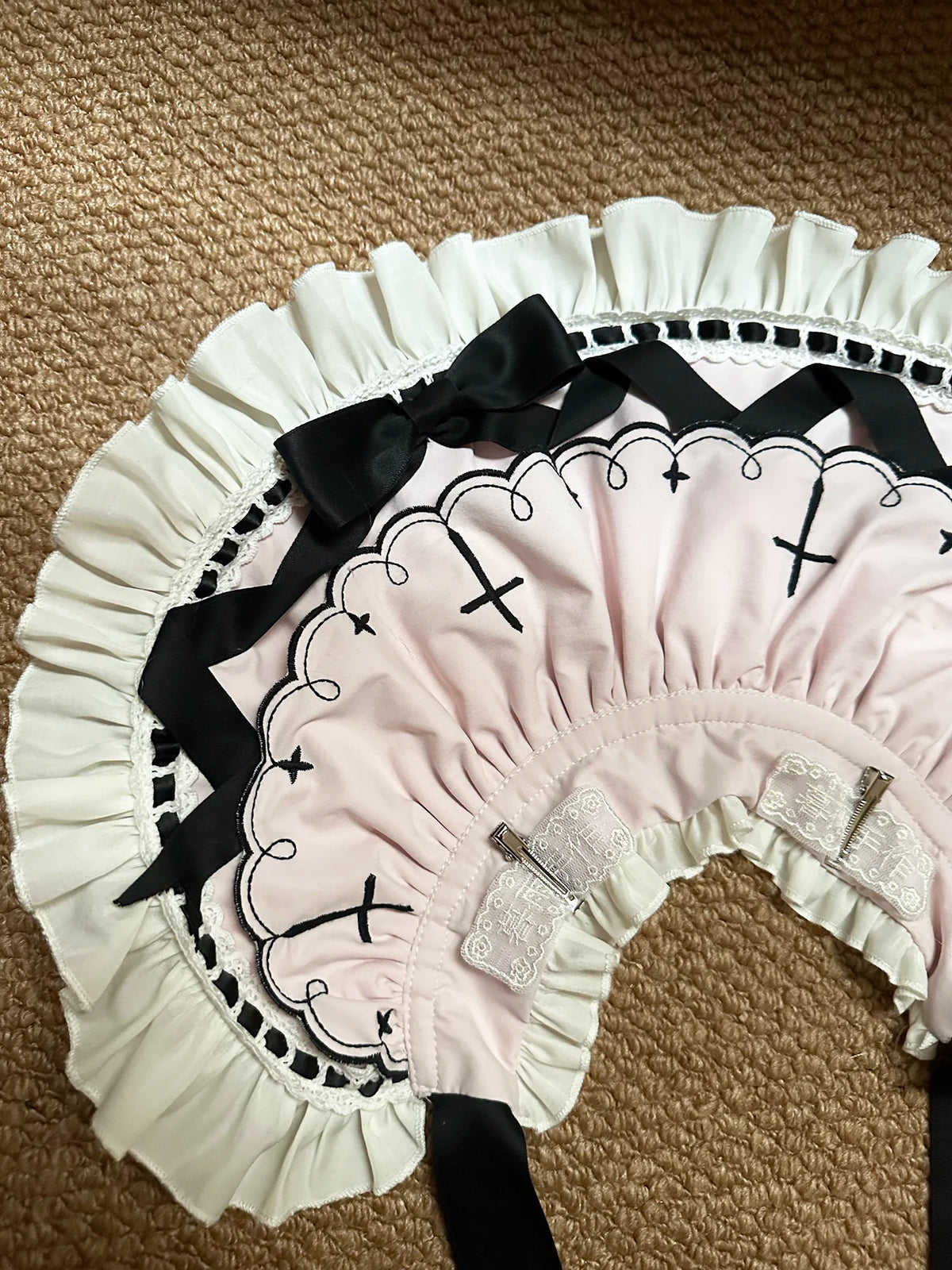 【10月4日予約締切】Four-color Gothic-style Sweet Lolita Cross Embroidery Ribbon Bonnet + Ruffle Scarf Headband