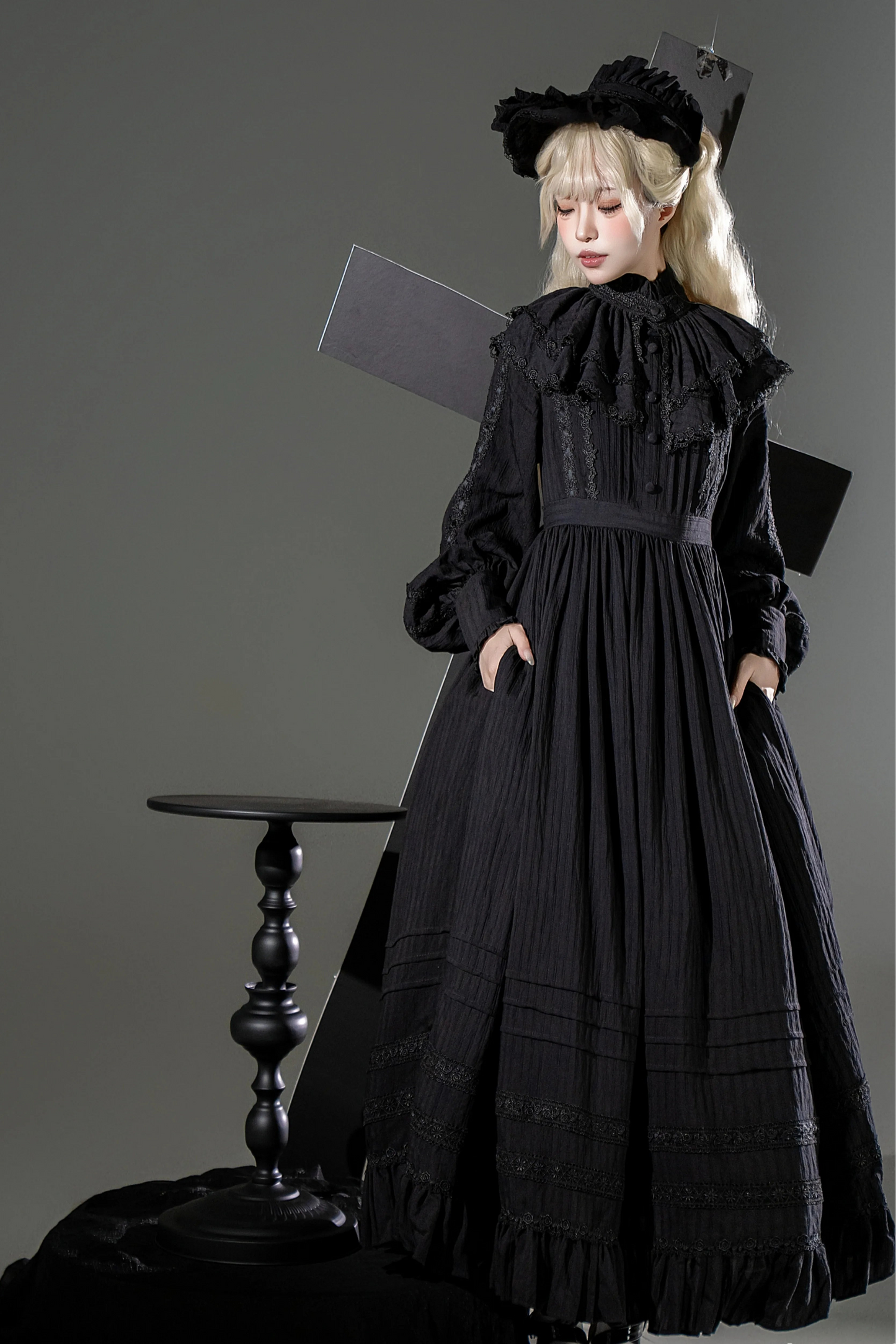 ダークゴシックロングドレス+レースカラー