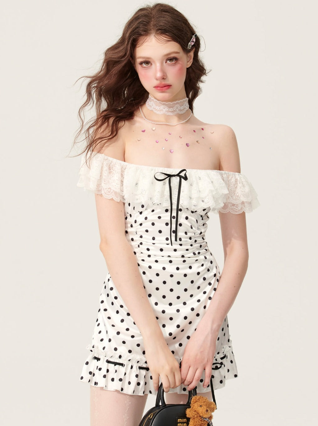 [5월 31일 20시 판매] 레스아이 달빛소나타 원라인 숄더 폴카 도트 레이스 디자인 드레스