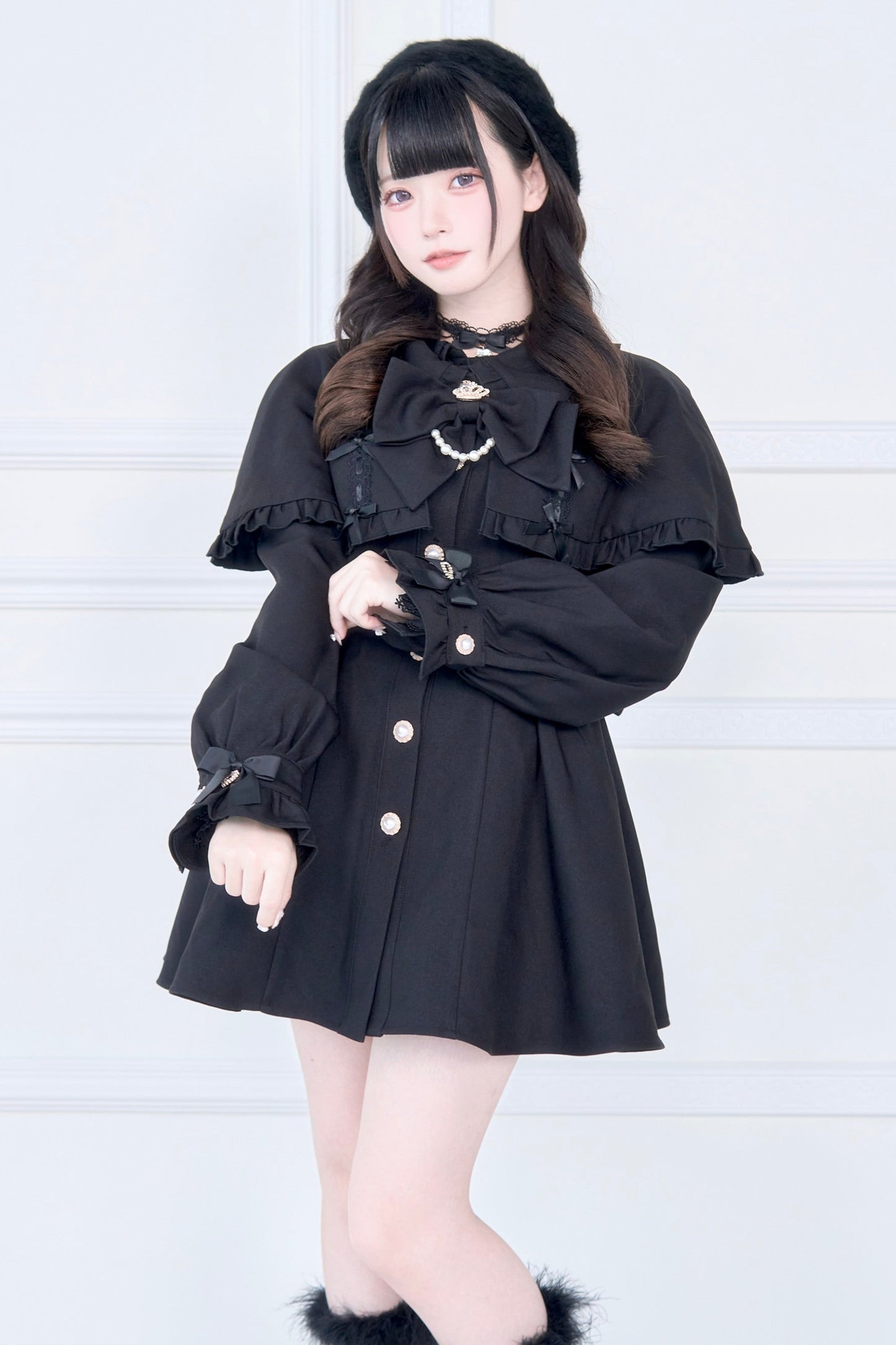 【予約商品】チェックアンドブラックケープショートトレンチクラウンリボンコート