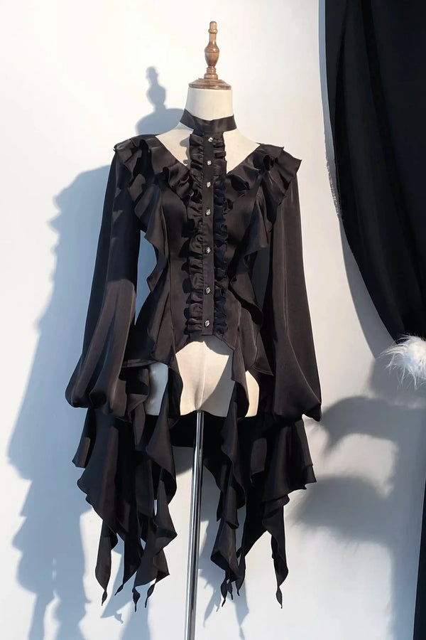 [November 9 Preorder Deadline] Victorian Gothic Lolita Halter-Neck Blouse with Flared Sleeves, an Asymmetrical Frill, and a Train