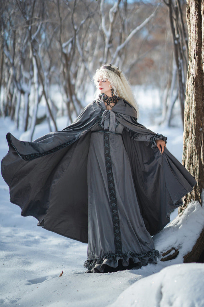 Claire Imperial Elegant Queen Cape Dress Setup