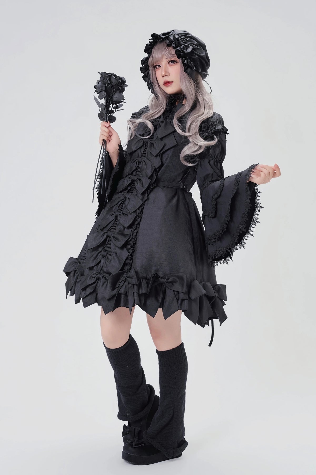[November 15 Reservation Deadline] Black Gothic Doll-Style Front-And-Back Two-Way Ruffle Ribbon Lolita Dress (Short/Long) + Matching Shorts (Short/Long) + BB Hat
