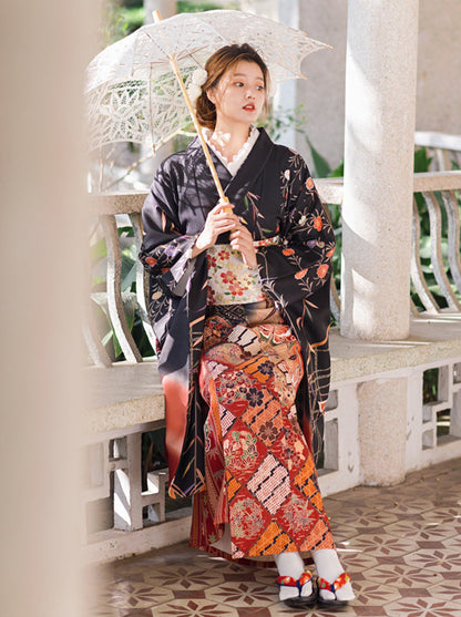 Ensemble Furisode Fleur Papillon à motif japonais rétro classique [Kimono + sac à main + tabi].