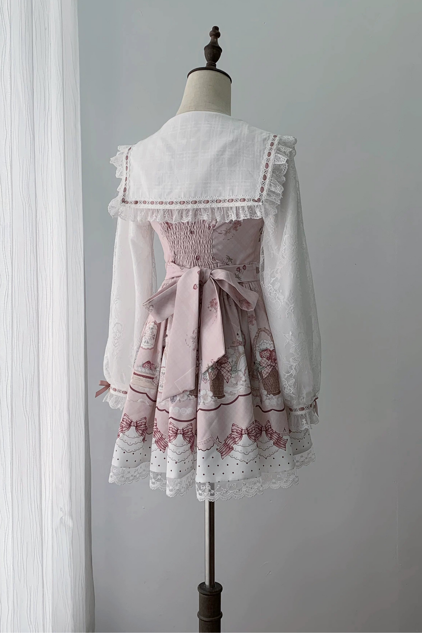 【8月30日予約締切】Pink and white rabbit print lace sailor collar Op dress +pleated dress skirt set＋ 3 Styles of Bow Tie Available