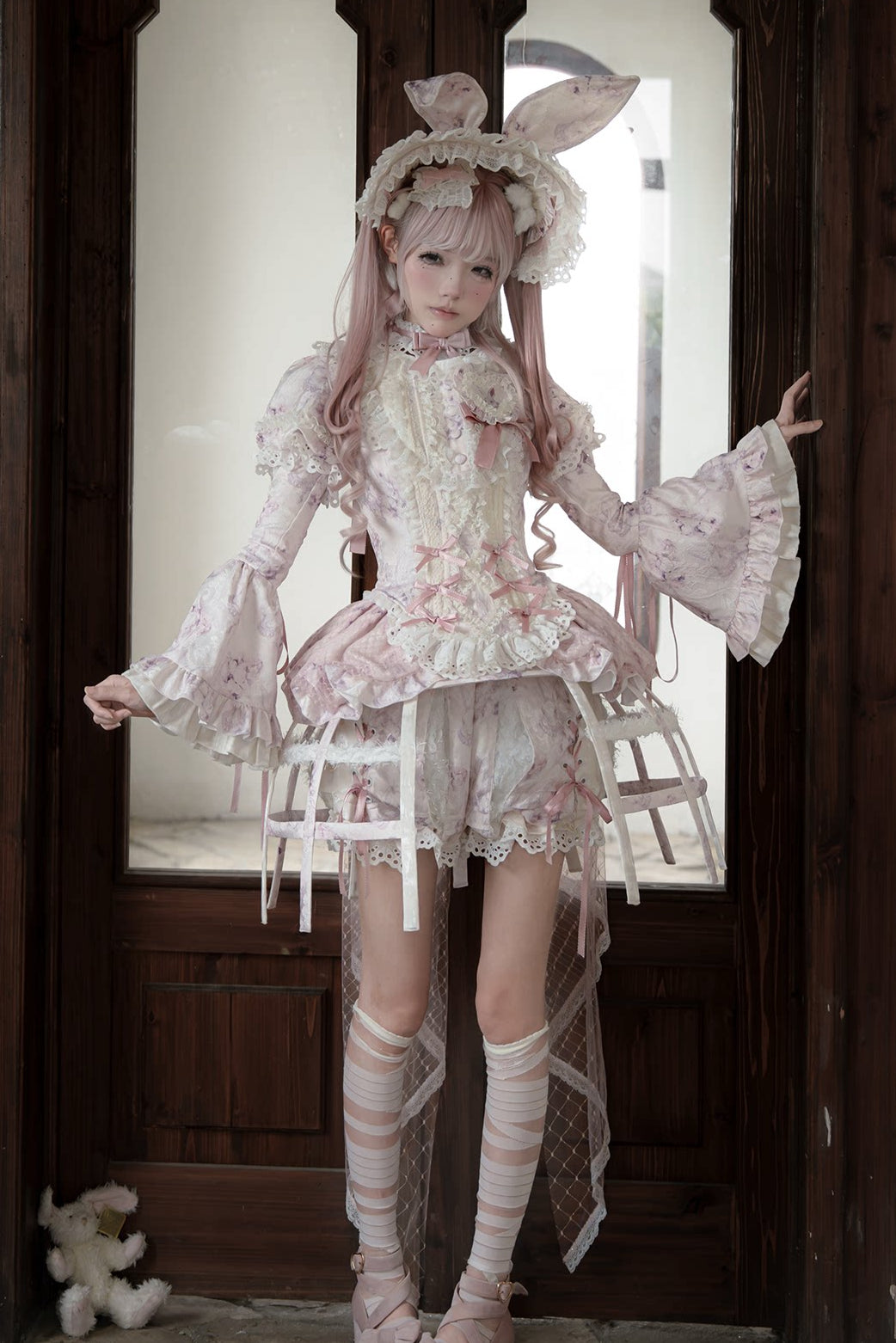 [Date limite de précommande : 6 octobre] Pink Castle Bunny ensemble poupée romantique avec haut corset à manches bouffantes en dentelle + short + surjupe à volants + surjupe cage à oiseaux Set 1/2/3