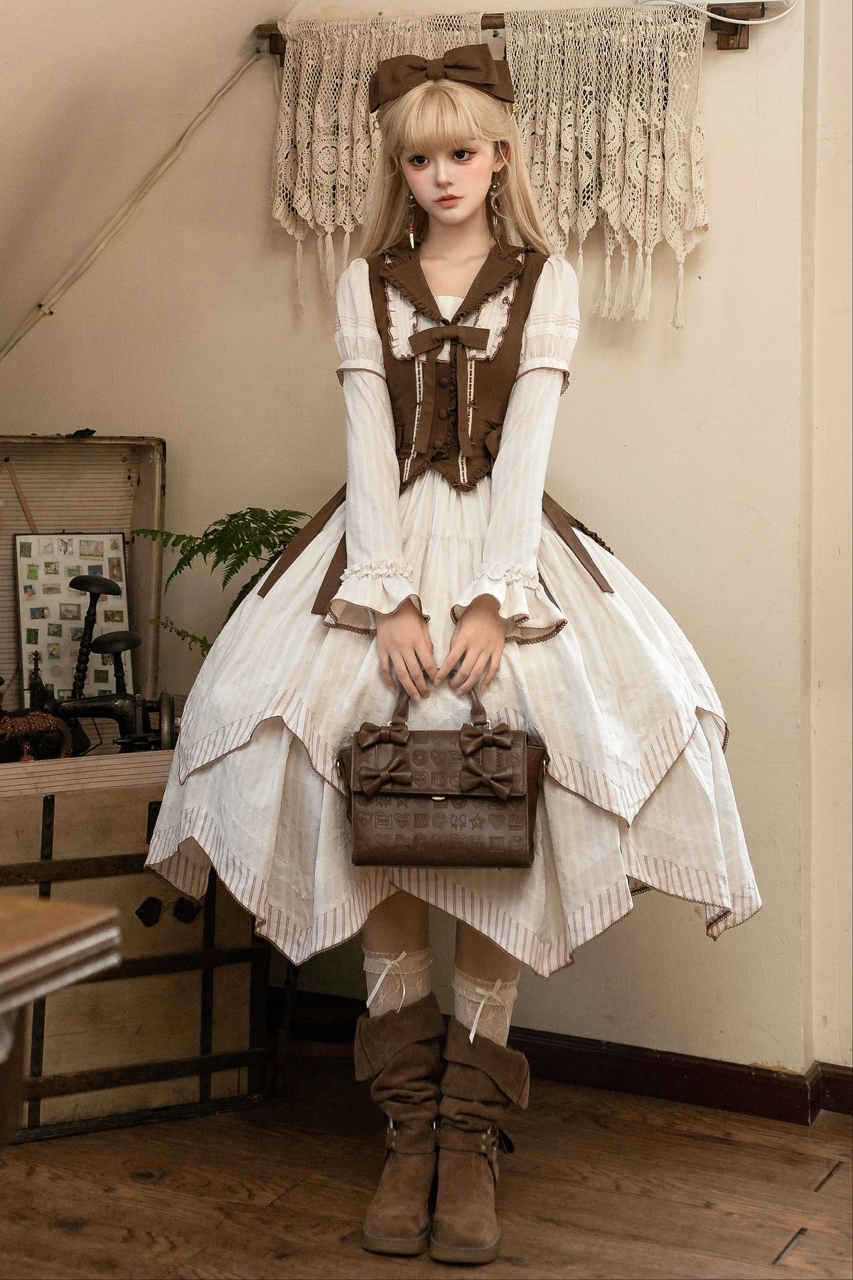 【10月14日予約締切】Brown Vintage Classic Lolita Puff Sleeve Ribbon Frill Collar Handkerchief Hem Bustier Layered Dress + Detachable Sleeves + Ribbon KC + Hair Clip