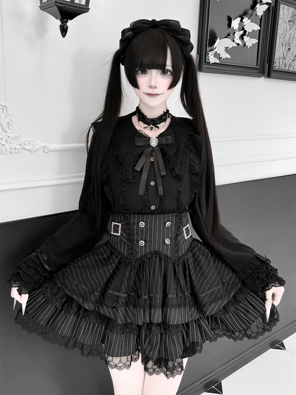 【1月7日予約締切】ジュエルリボンベルスリーブシャツ＋ブラックストライプティアードスカート＋セットアップ