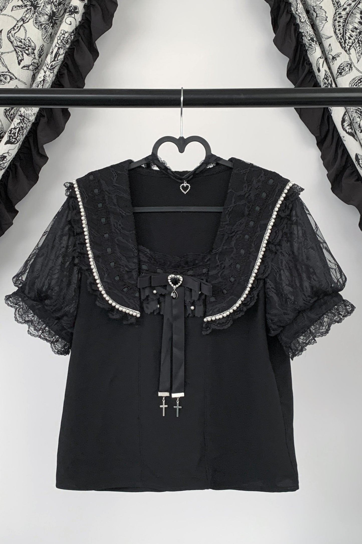 [Pre-Order] Lace Sailor Collar Jirai Kei Blouse