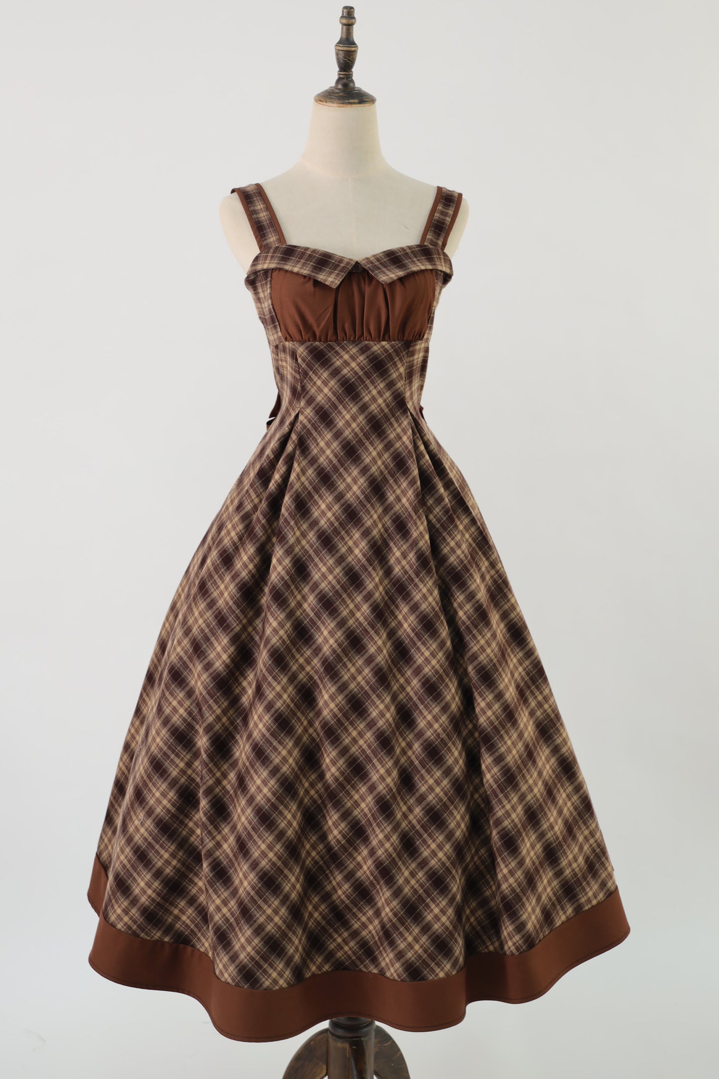 [Reservation Deadline February 3rd] Vintage Detective Series Lapel Cape + Flap Collar Jumper Skirt + Ribbon Brooch