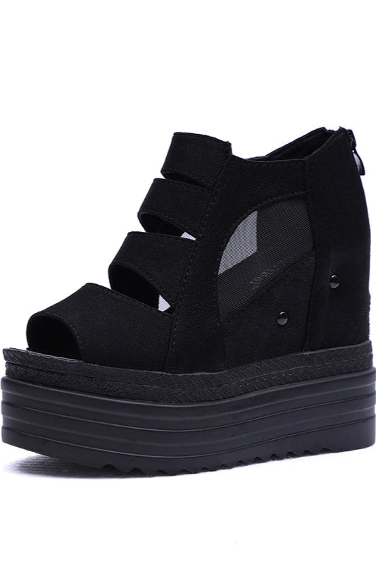 Thick soled cut line design shoes