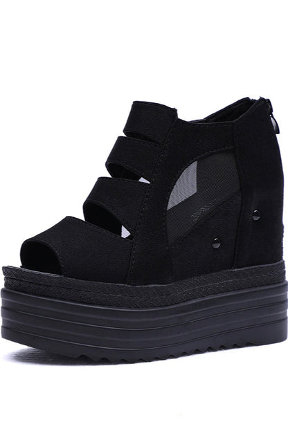 Thick soled cut line design shoes